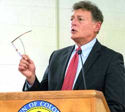 Supervisor Peter G. Crummey presents his 2nd State of the Town address at the Town Board Meeting in January 2023.
